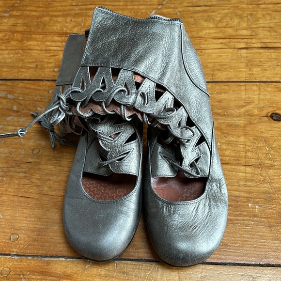 Gee WaWa lace-up booties - Picture 2 of 5